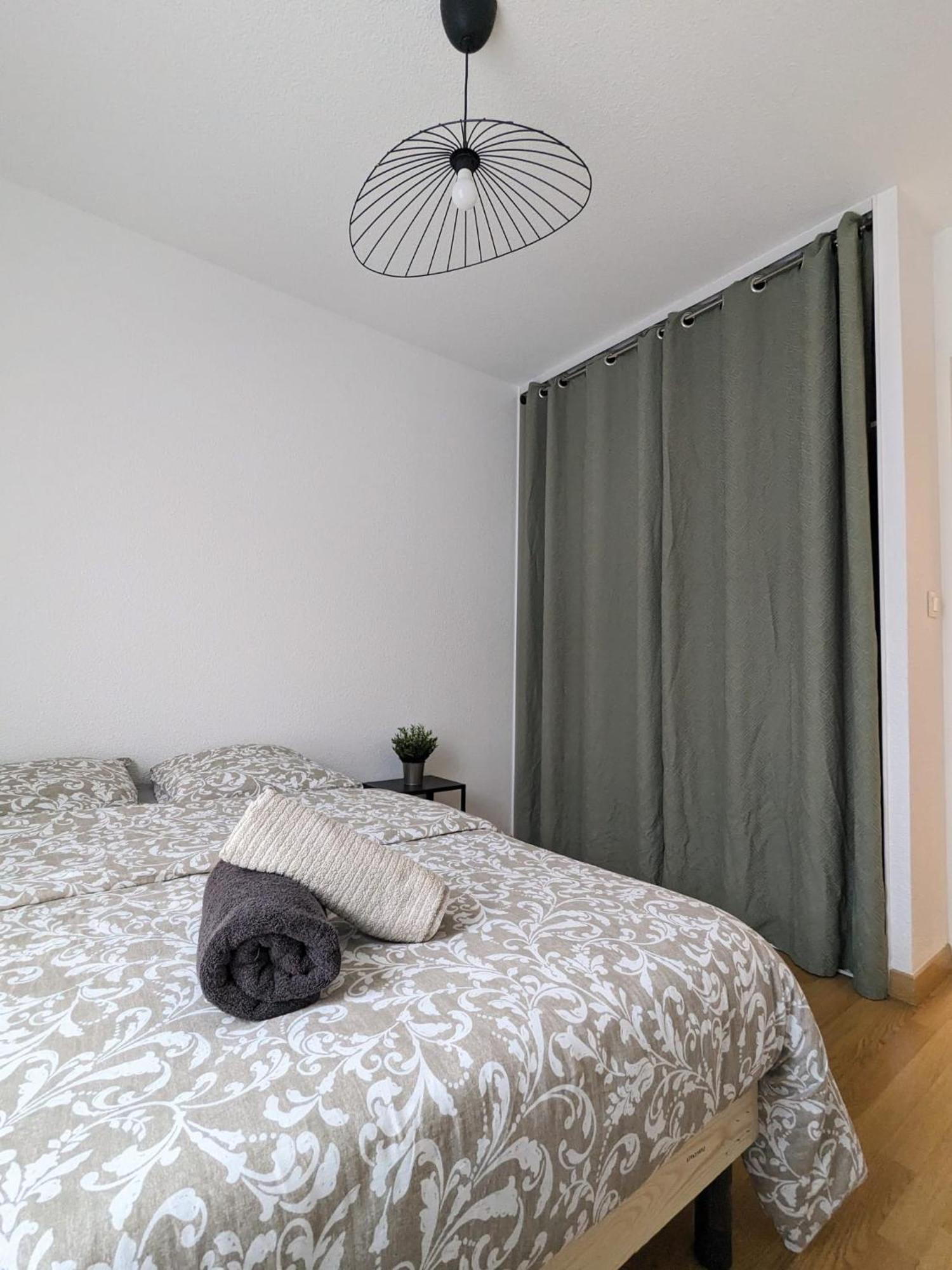 Apartment Le Clairvaux - Proche Centre Avec 1 Place En Parking Souterrain Dijon